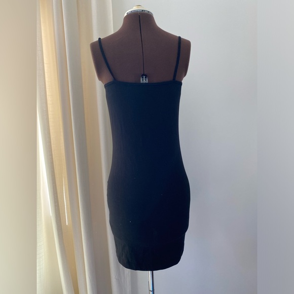 Women’s H&M mini black dress - Picture 4 of 9